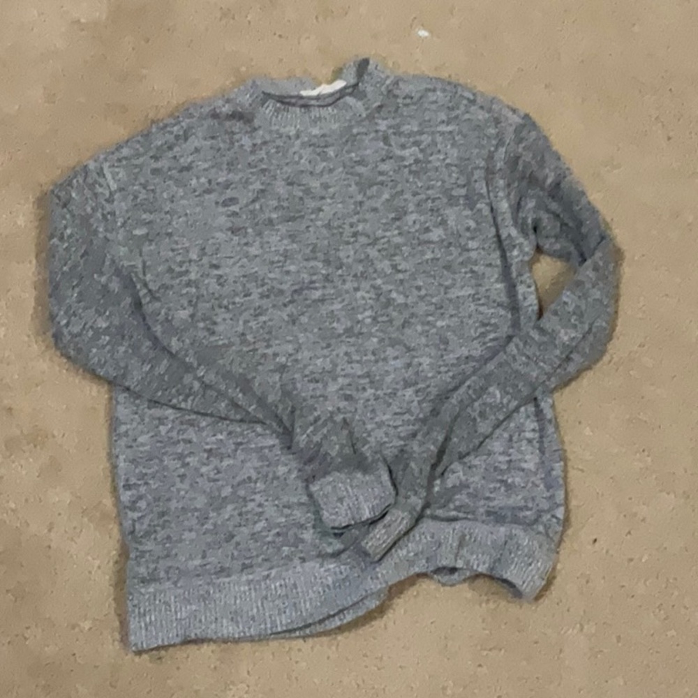 Grey sweater